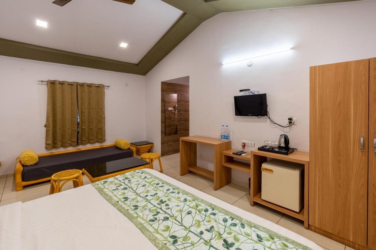 Saavaj Resort, Sasan Gir - Where Wilderness Meets Luxury ภายนอก รูปภาพ