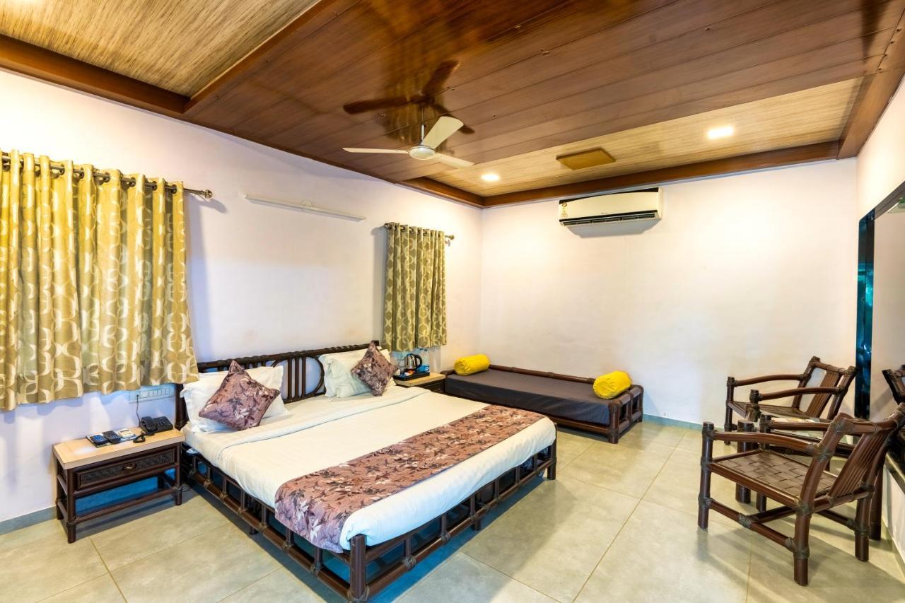 Saavaj Resort, Sasan Gir - Where Wilderness Meets Luxury ภายนอก รูปภาพ